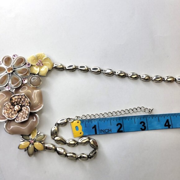 Floral Enamel Statement Necklace and Earrings Set - Picture 11 of 15